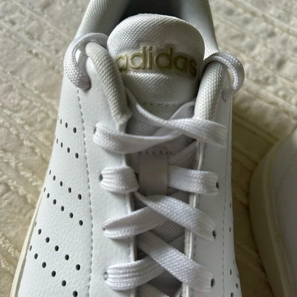 Women’s Adidas Advantage White & Gold Court Shoes - Picture 5 of 6